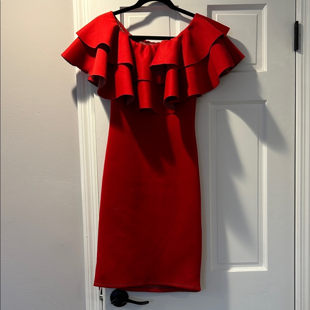 Elegant Red Ruffle Off-Shoulder Dress y.